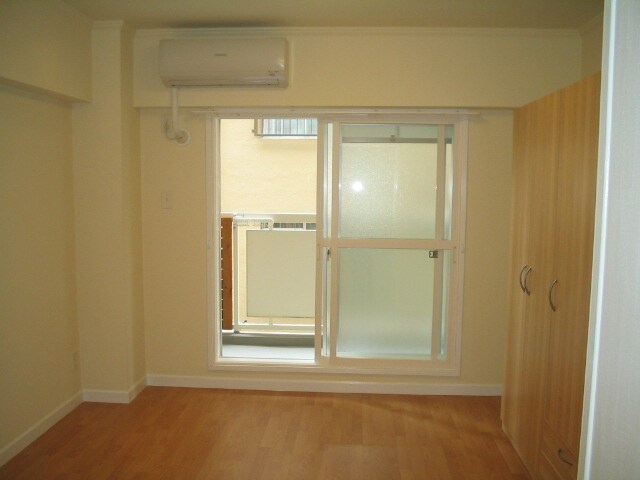 物件内観写真5　(居室)