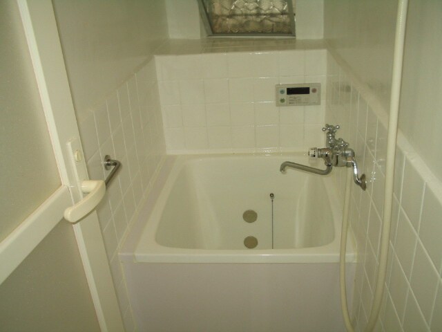 物件内観写真8　(バス／シャワールーム等)