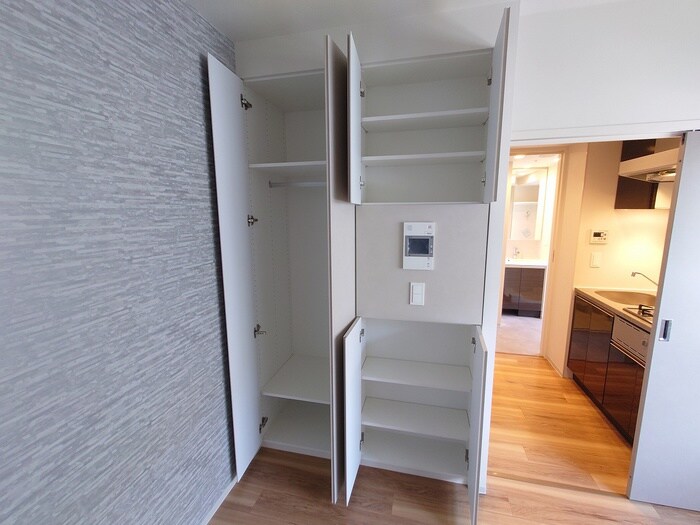 物件内観写真15　(収納)