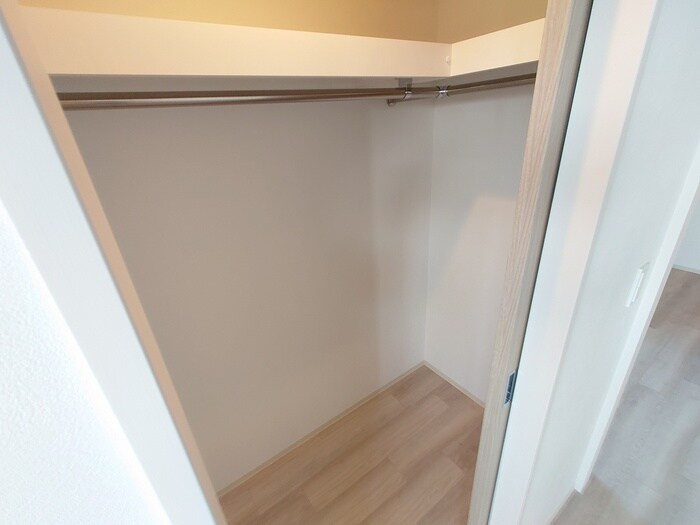 物件内観写真16　(内観写真)