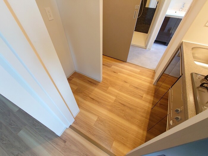 物件内観写真18　(廊下)