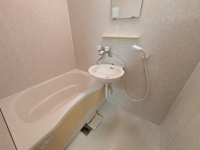 物件内観写真10　(バス／シャワールーム等)