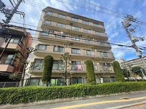 ラフォーレＢ外観写真