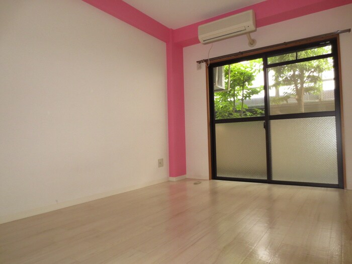 物件内観写真6　(居室)