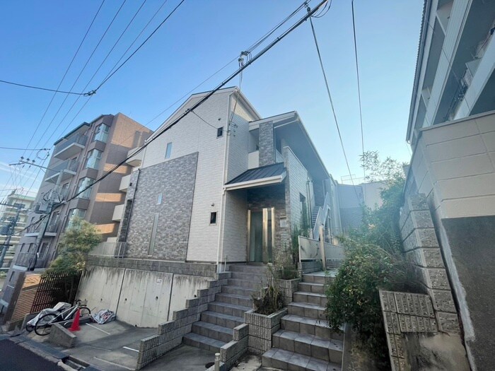 物件外観写真1　(外観写真)