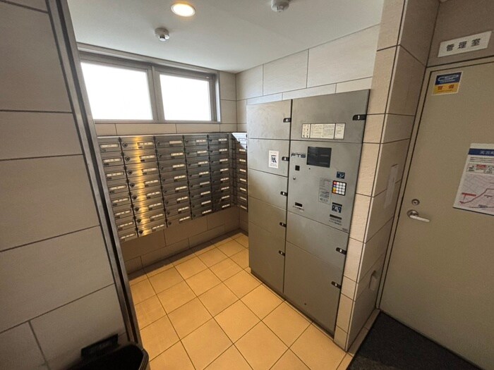 物件外観写真6　(建物設備)