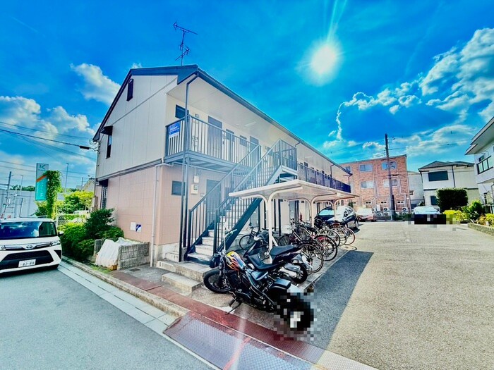 物件外観写真1　(外観写真)