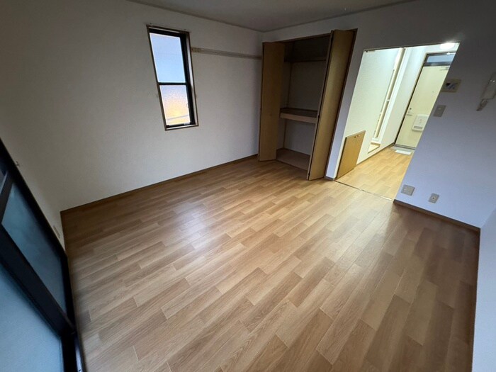 物件内観写真17　(居室)