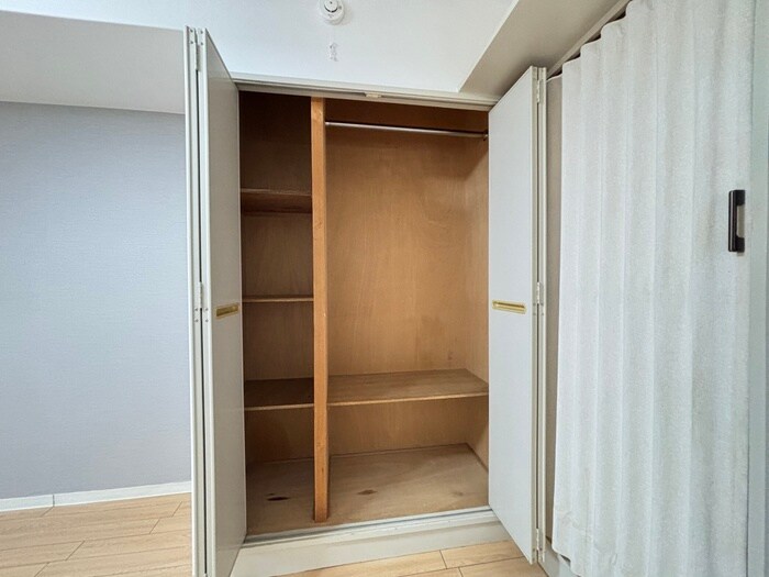 物件内観写真13　(収納)