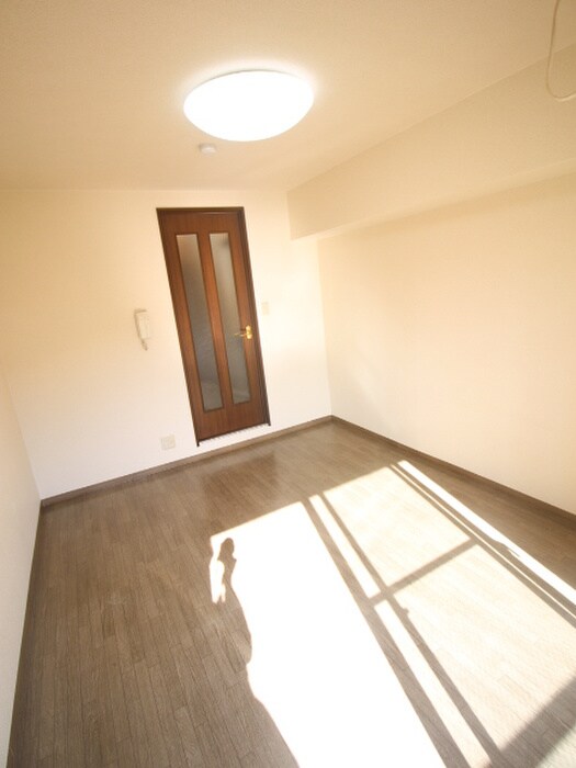 物件内観写真11　(居室)