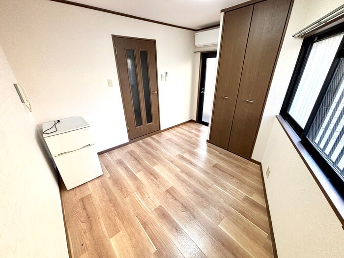 物件内観写真9　(居室)