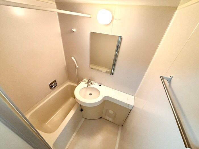 物件内観写真10　(バス／シャワールーム等)