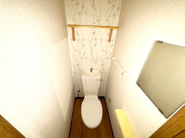 物件内観写真11　(トイレ)