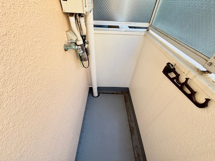 物件内観写真13　(洗濯機置場)