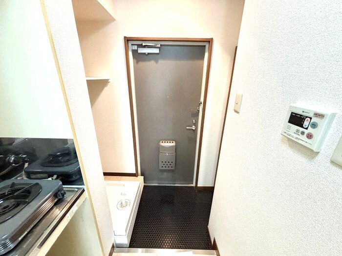 物件内観写真19　(玄関)