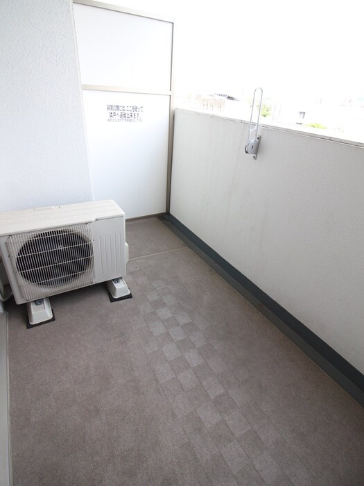 物件内観写真18　(ベランダ・バルコニー)