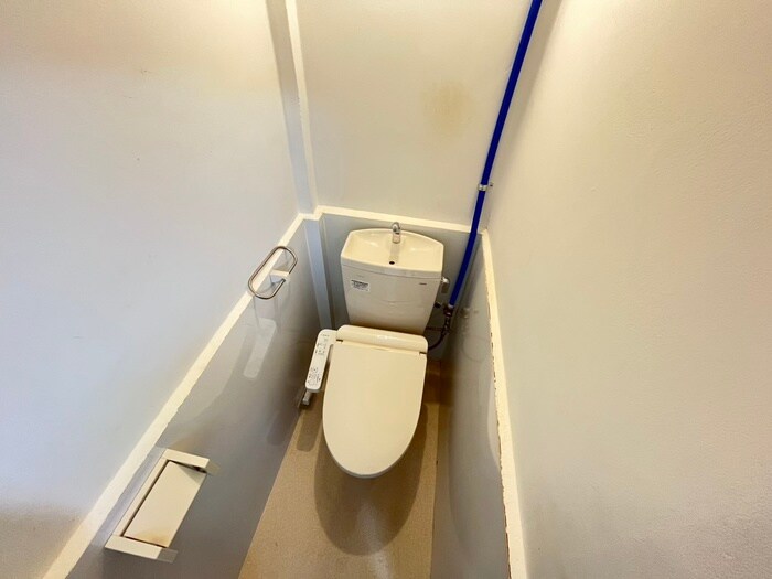 物件内観写真13　(トイレ)