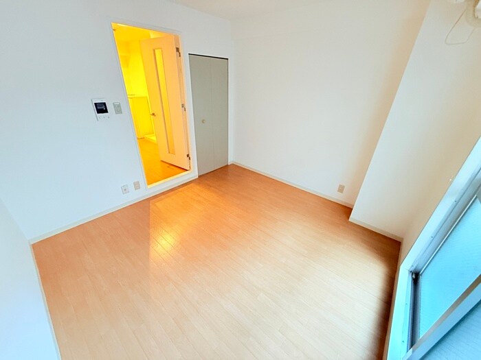 物件内観写真17　(居室)