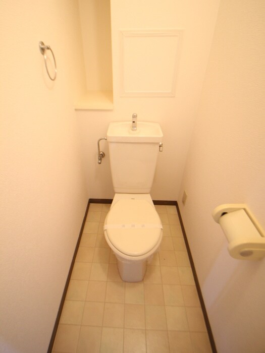 物件内観写真11　(トイレ)