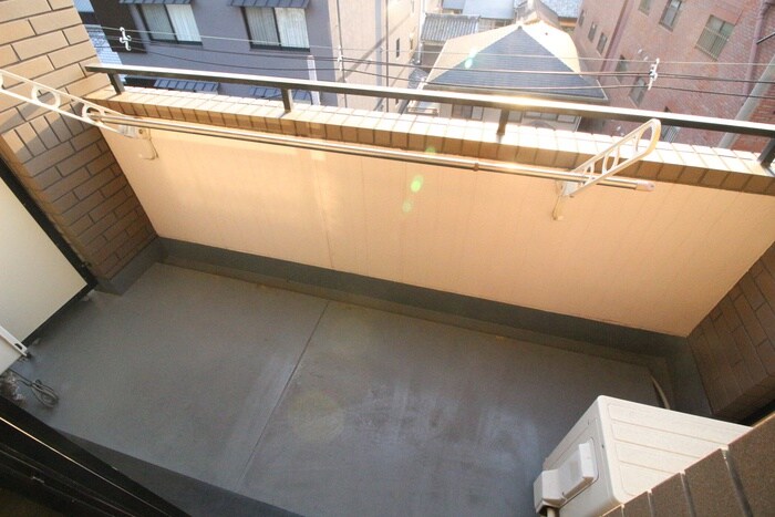 物件内観写真13　(ベランダ・バルコニー)