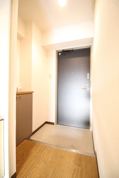 物件内観写真14　(玄関)