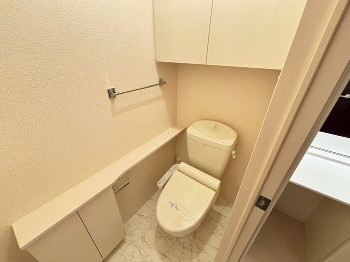 物件内観写真15　(トイレ)