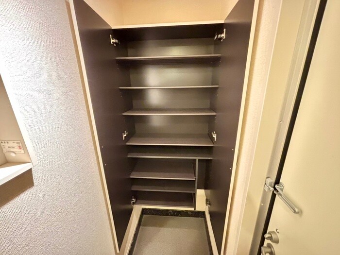 物件内観写真20　(靴箱)