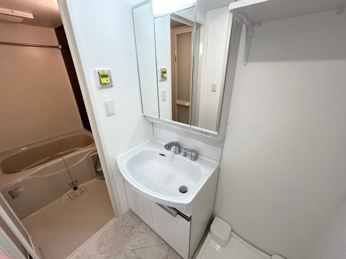 物件内観写真10　(洗面)