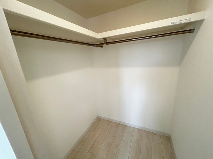 物件内観写真13　(収納)