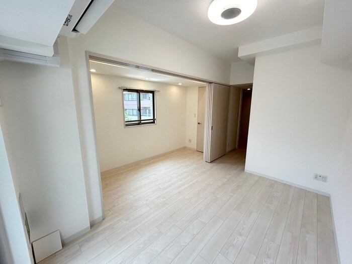 物件内観写真13　(居室)