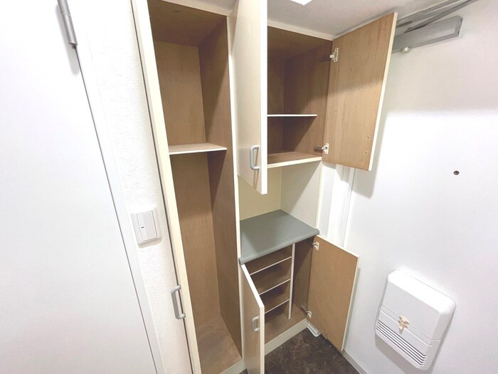 物件内観写真17　(靴箱)