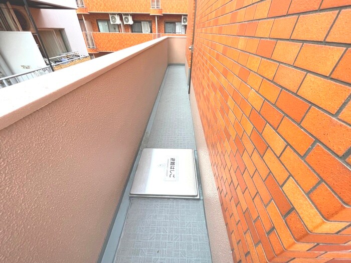 物件内観写真18　(ベランダ・バルコニー)