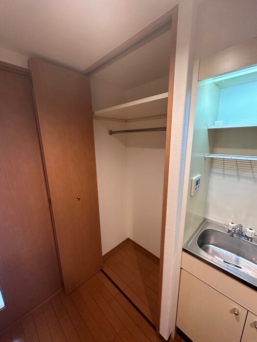 物件内観写真14　(収納)