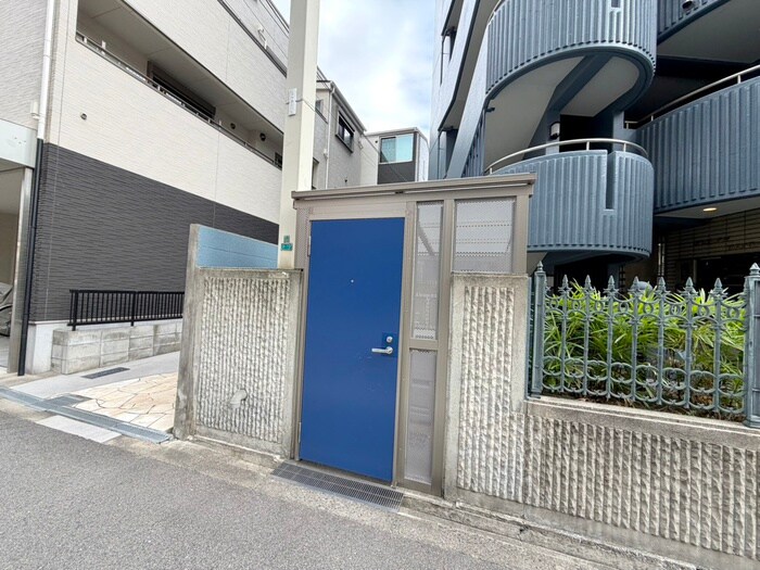 物件外観写真4　(建物設備)