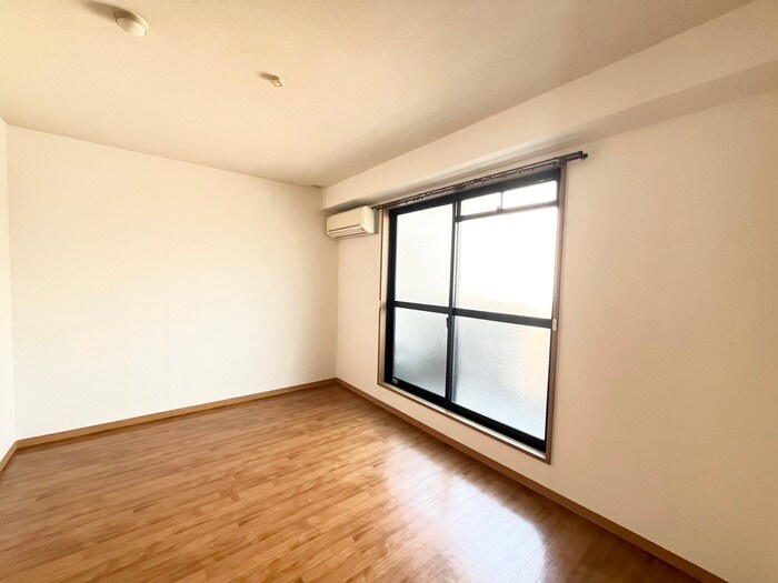 物件内観写真17　(居室)