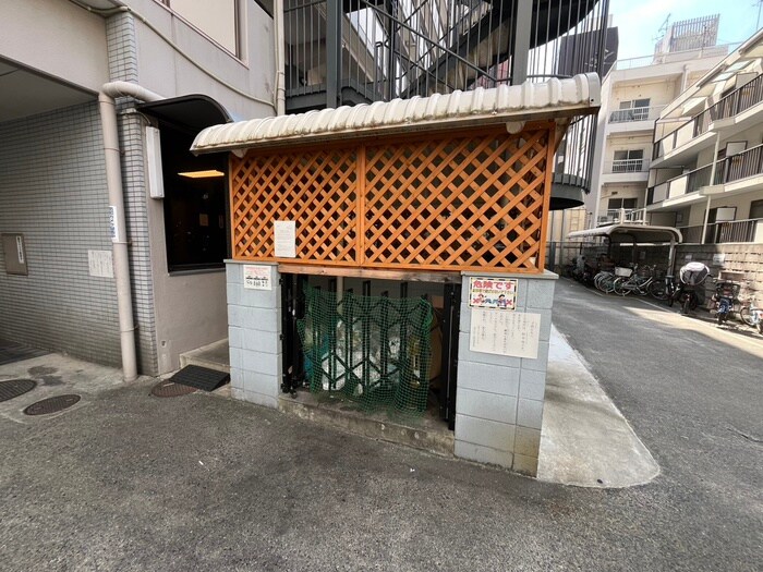 物件外観写真3　(建物設備)