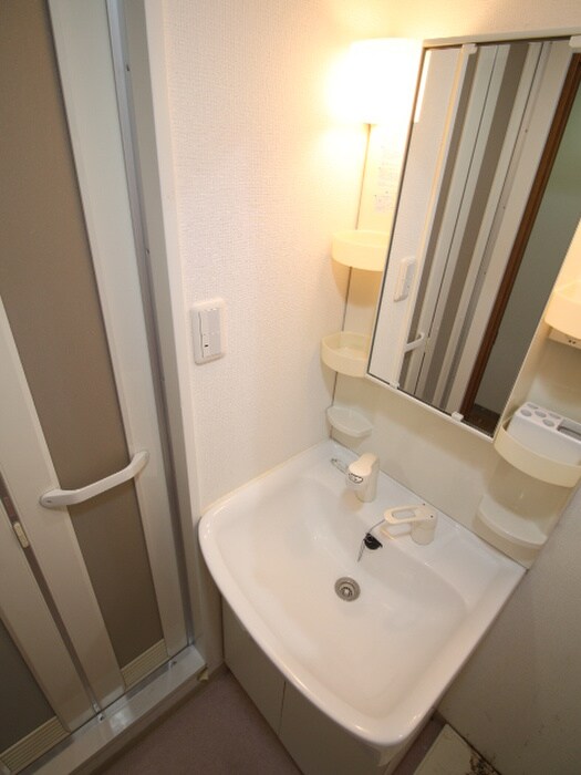 物件内観写真10　(洗面)