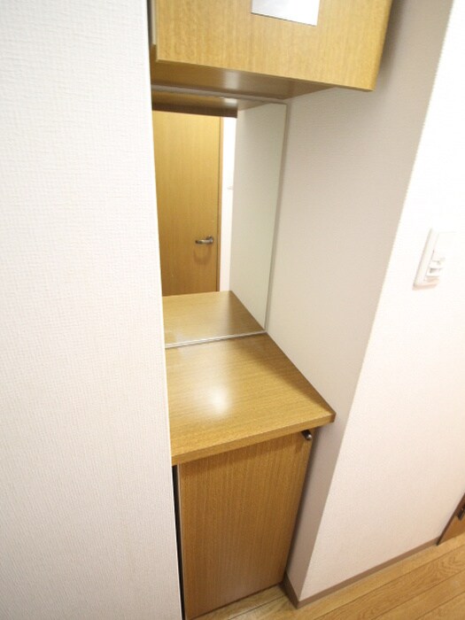 物件内観写真11　(靴箱)