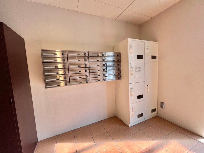 物件外観写真4　(建物設備)