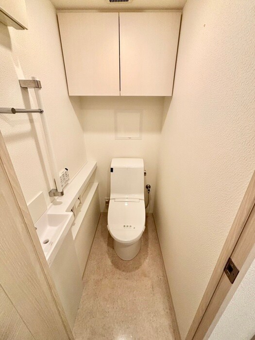 物件内観写真9　(トイレ)