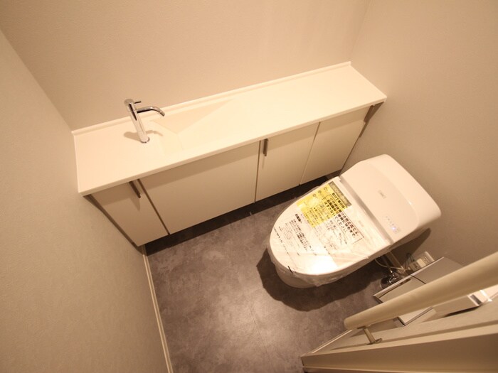 物件内観写真12　(トイレ)