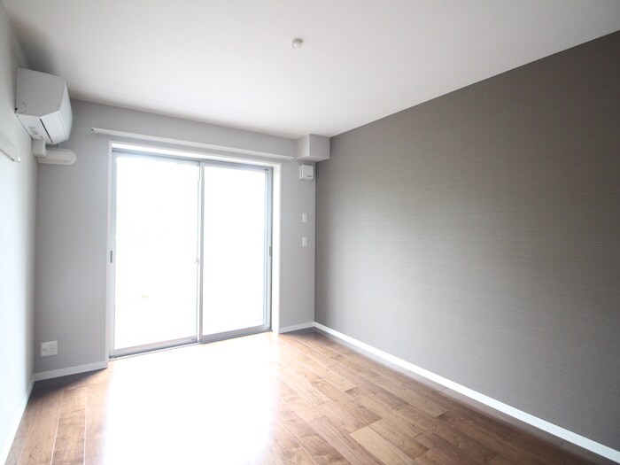 物件内観写真13　(居室)