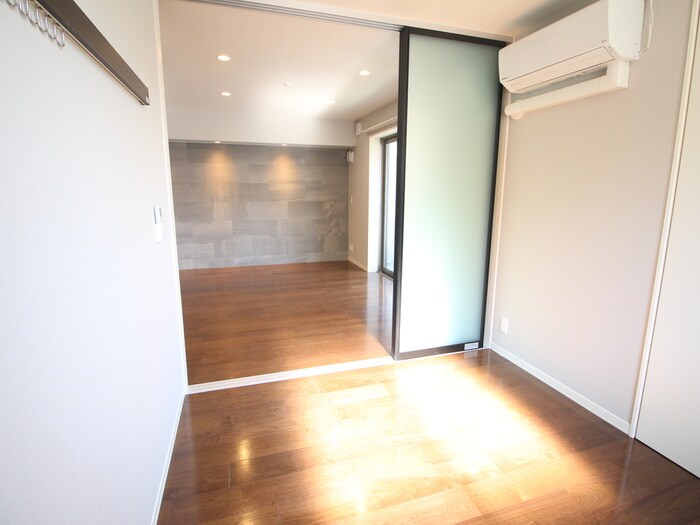 物件内観写真14　(居室)