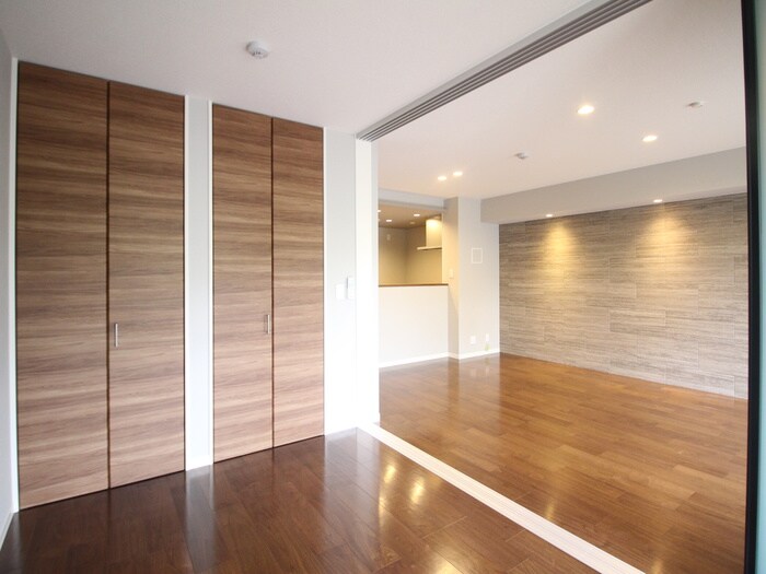 物件内観写真16　(居室)