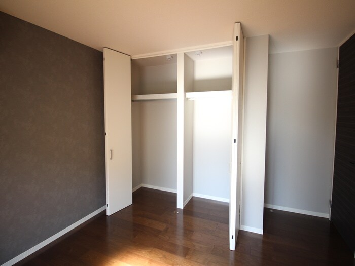 物件内観写真16　(収納)