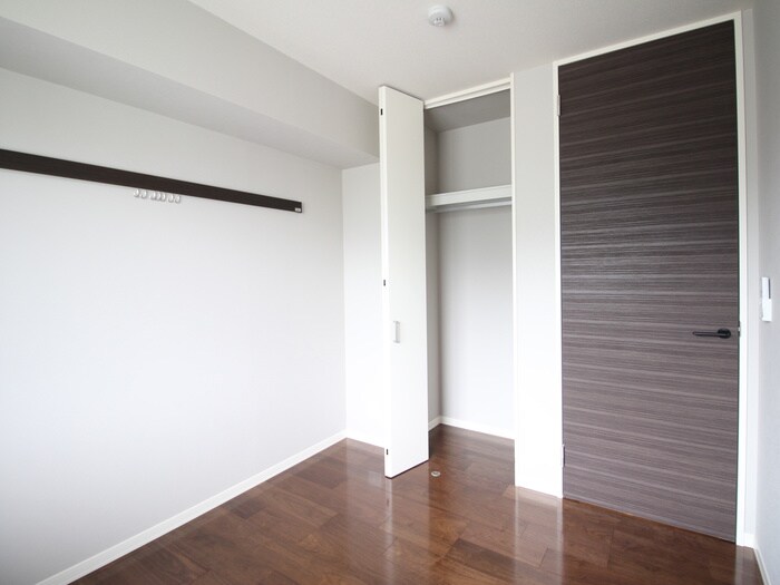 物件内観写真19　(居室)