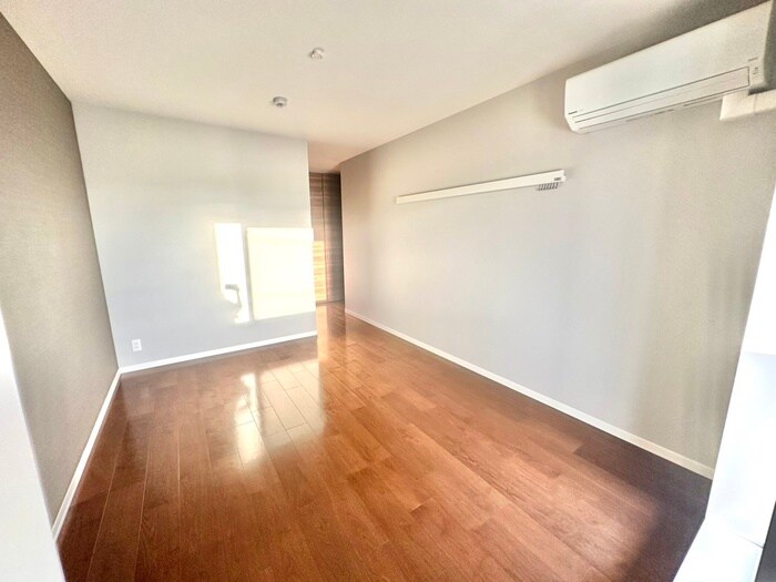 物件内観写真19　(居室)