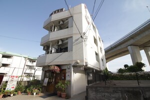 ヒラパレス外観写真