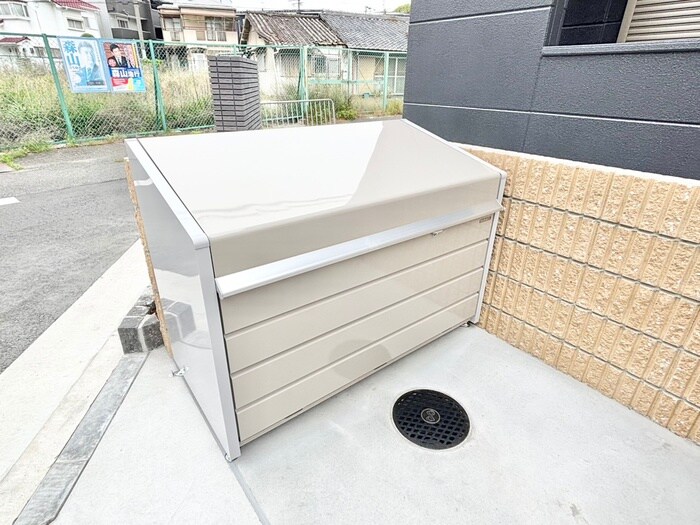 物件外観写真6　(建物設備)