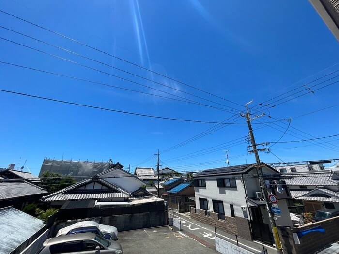 物件内観写真18　(室内からの展望)